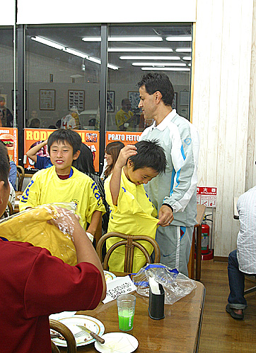 http://brasil-navi.net/images/blog/edvaldo/IMG_8427.jpg